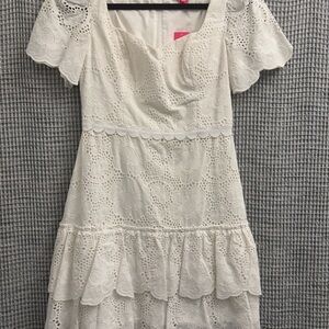 Elegant White Lace Dress